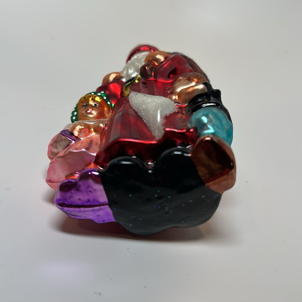 Christopher Radko Company 5.50in Gather Round, Glass, Ornament Santa Christmas - Picture 3 of 11
